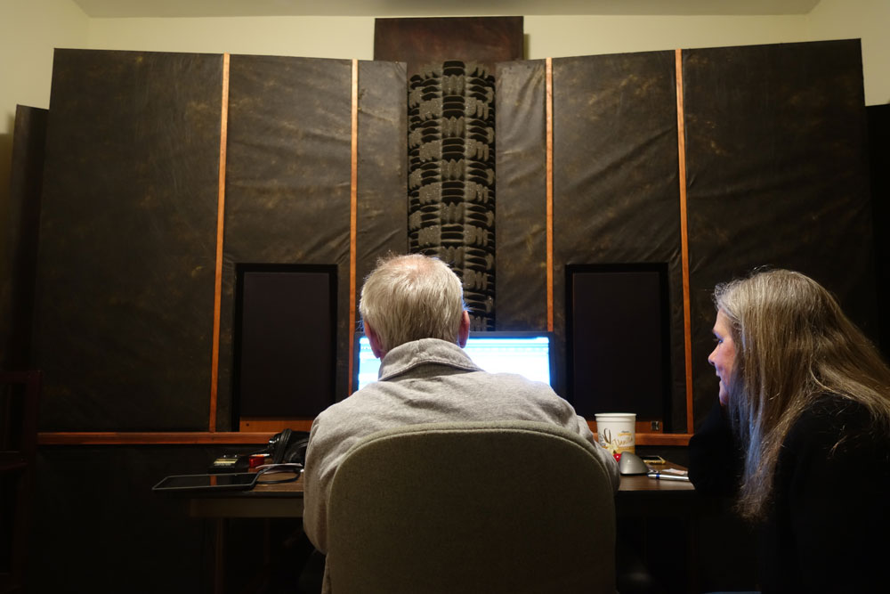 Arpad and Peggi mixing Margaret Explosion tracks 2017