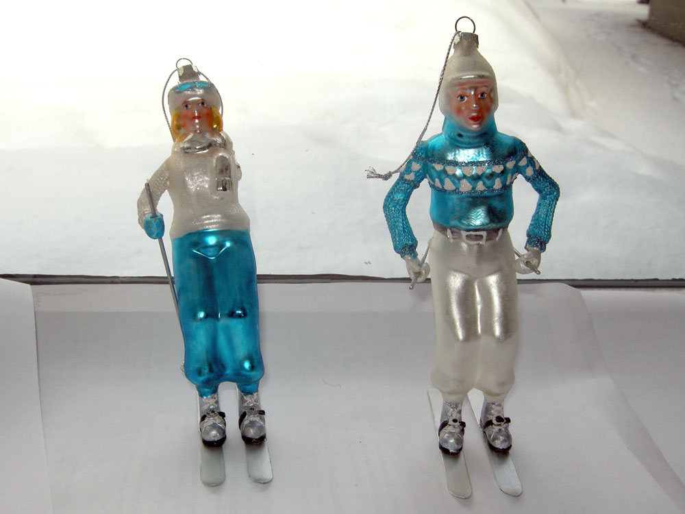 Skiing Couple ornaments