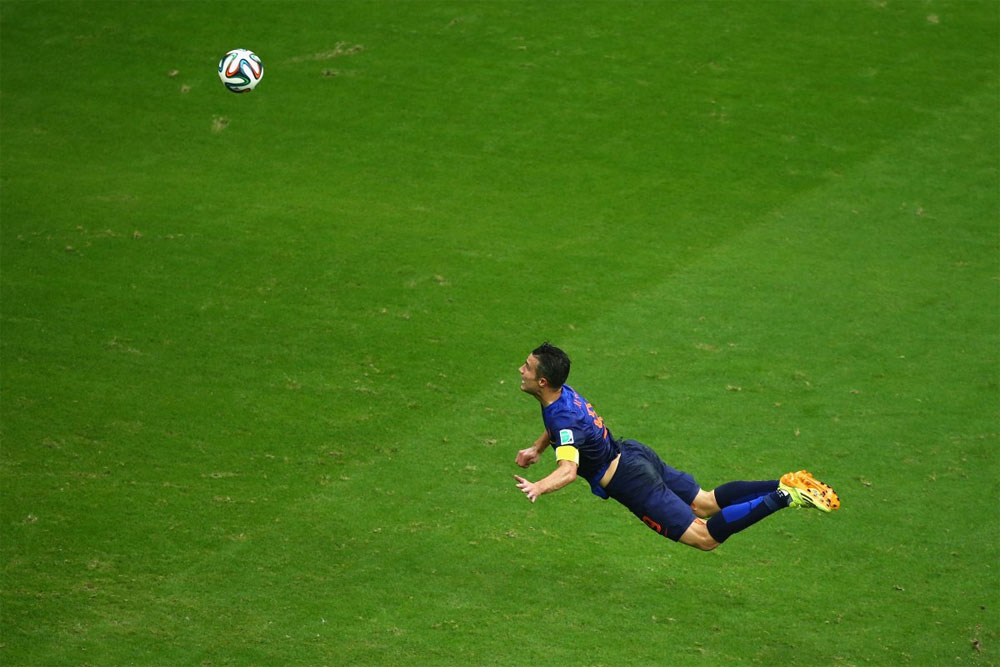 Robin Van Persie goal vs. Spain in World Cup