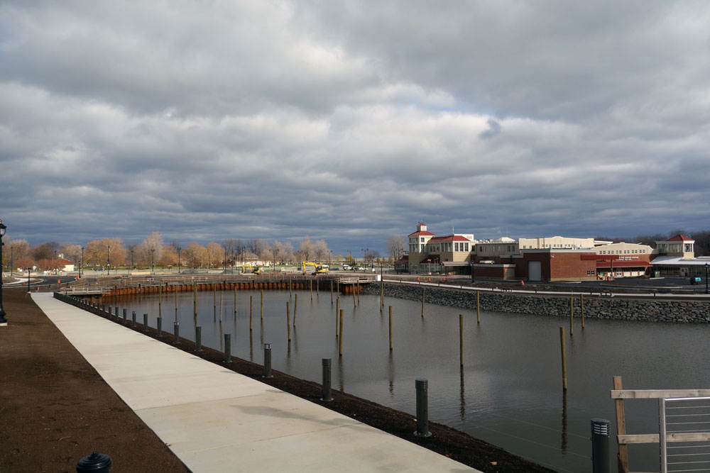 New docks in Port of Rochester