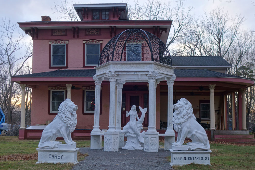 Carey HouseI in Sodus Point, New York