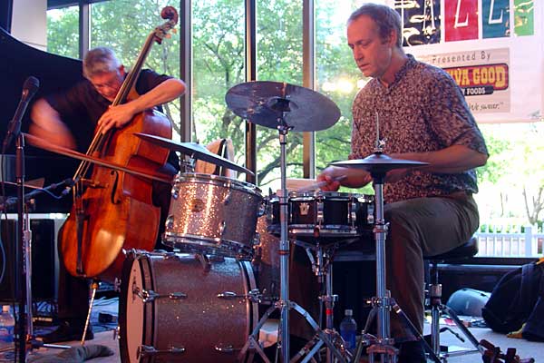 Braamdejoodevatcher performing at the 2006 Rochester International Jazz Festival
