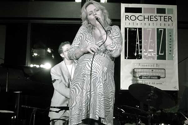 Katrine Madsen performing at the 2006 Rochester International Jazz Festival