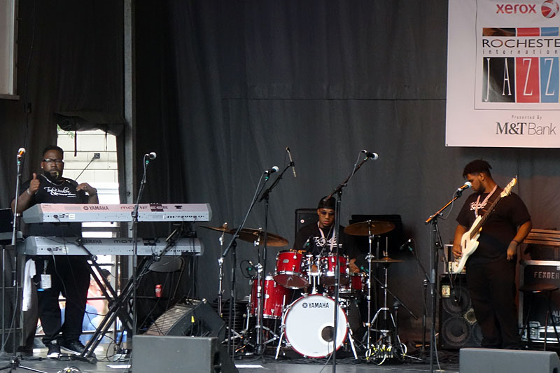 Tim Woodson & The Heirs Of Harmony performing at the 2017 Rochester International Jazz Festival