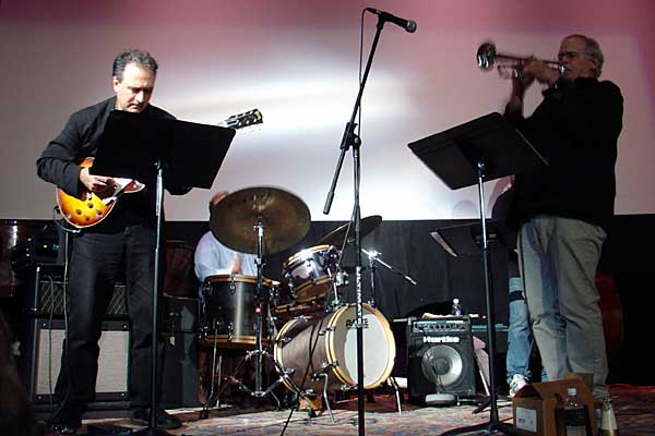 Paul Smoker performing at the 2005 Rochester International Jazz Festival
