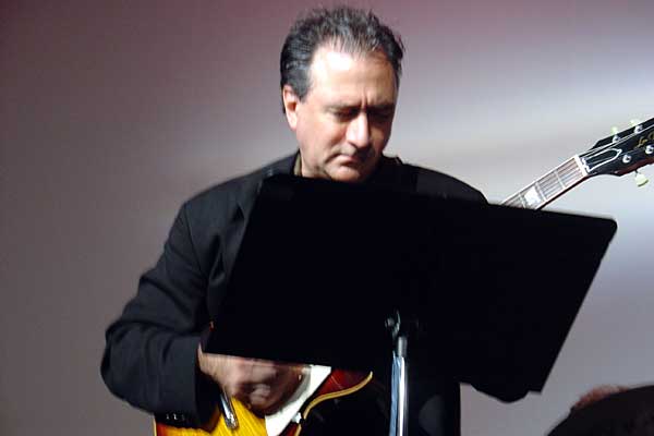 Paul Smoker guitarist performing at the 2005 Rochester International Jazz Festival