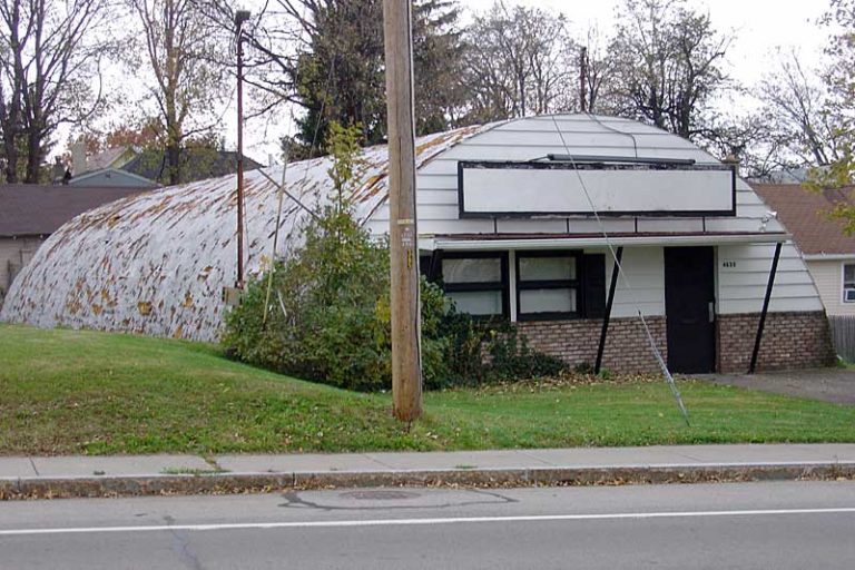 would love to get inside this quonset hut. Culver Road in Rochester, New York.