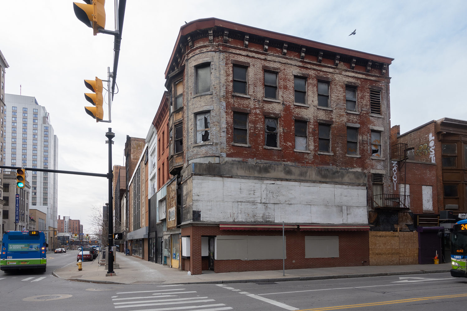 Building at Main and Clinton January 2024