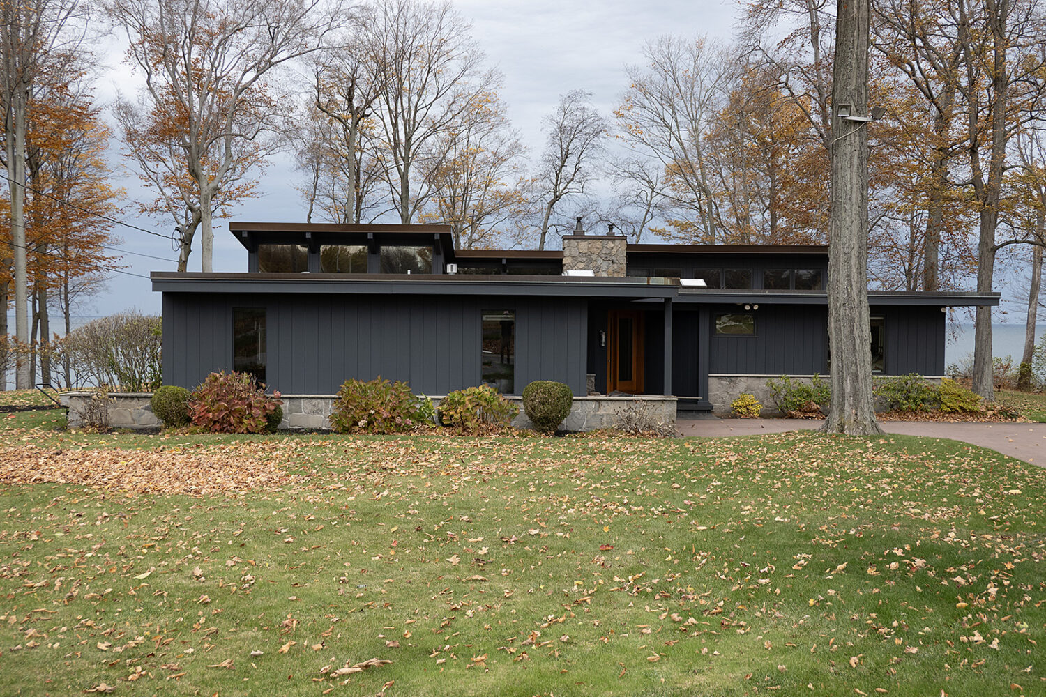 Lake Road house number two