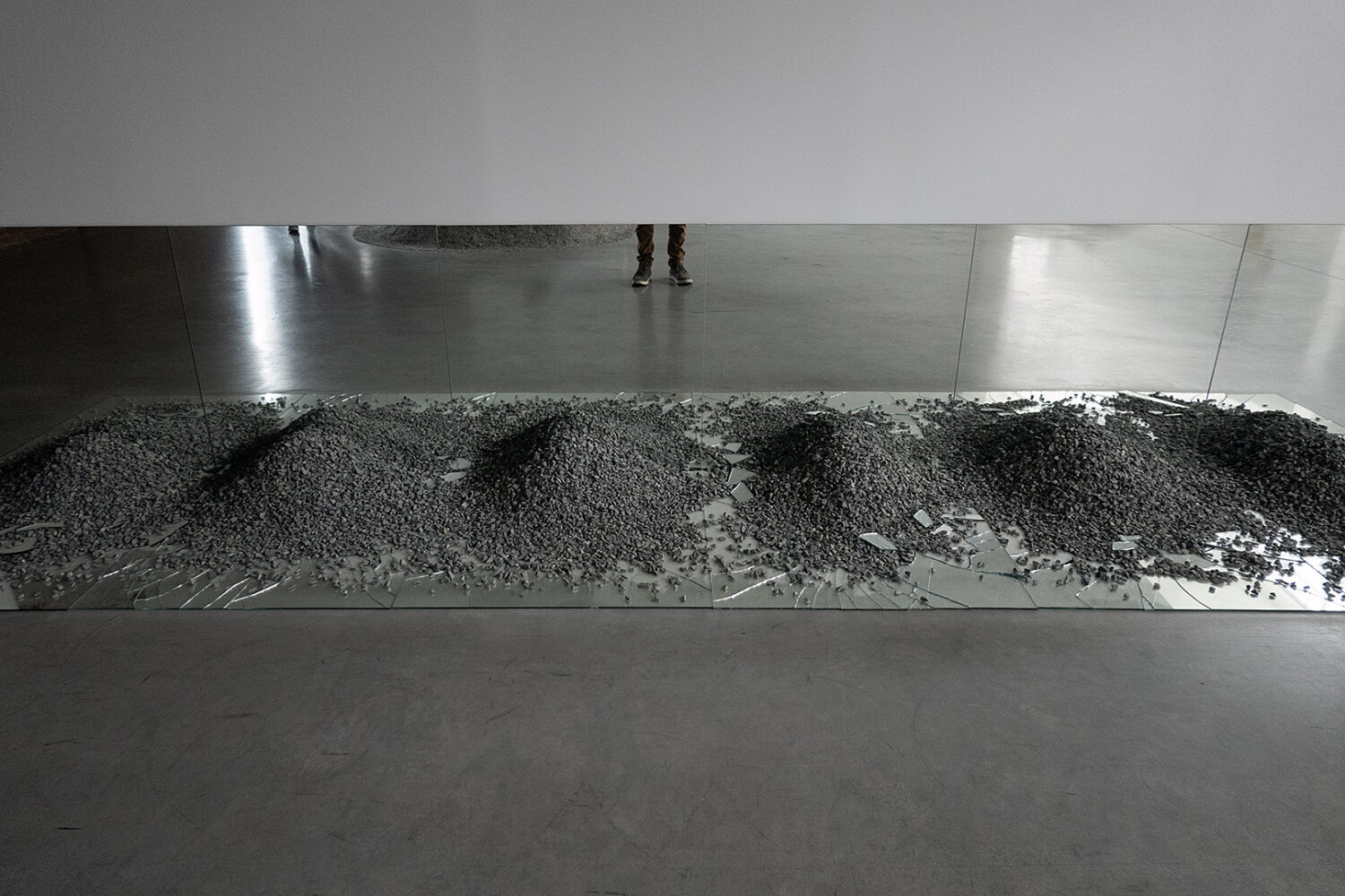 Dia BeaconRobert Smithson stones and mirror piece at DIA Beacon